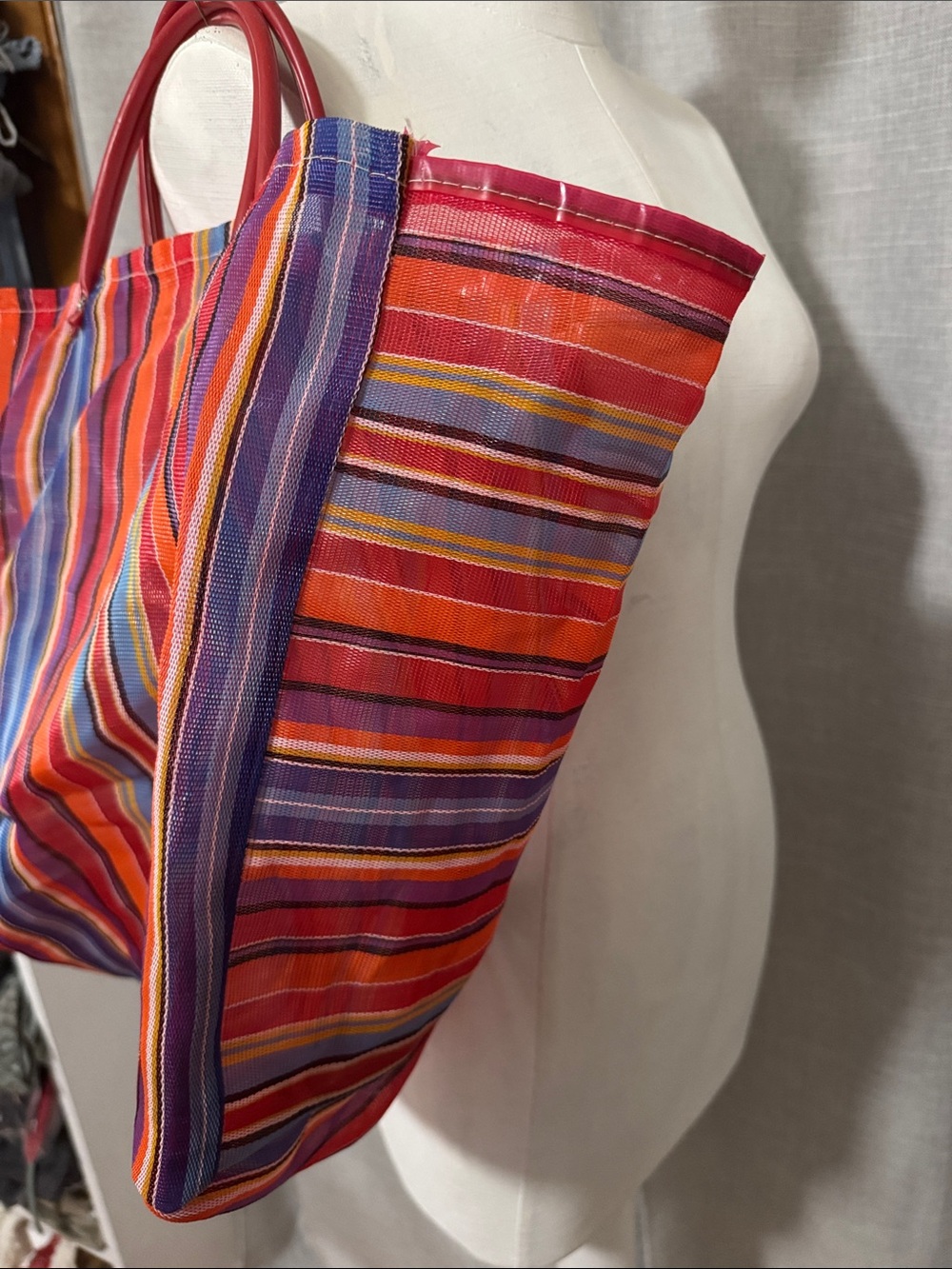 Vintage Woven Plastic Tote Bag-Rainbow Stripes-Mesh Look-Hand Carry Double Strap - Picture 4 of 13